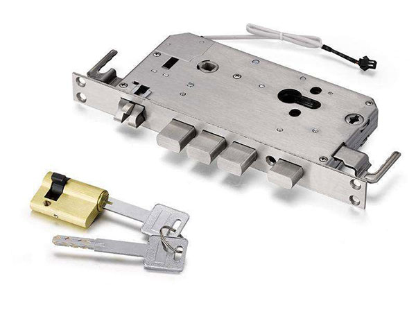 乌伊岭24小时上门开锁公司